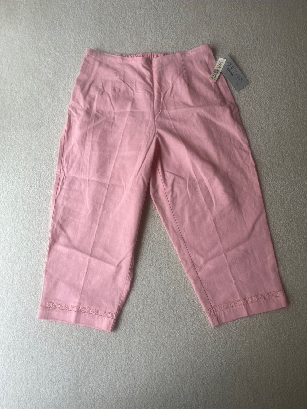 Pastel Pink Cropped Pants with Hem Embroidery NWT